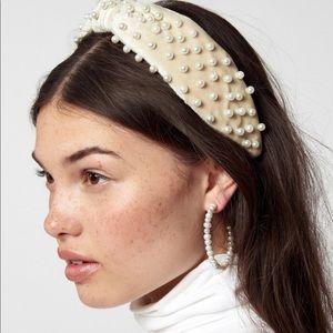 Lele Sadoughi headband